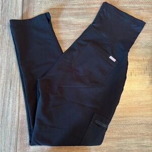 Black Maternity Figs scrub pants size medium